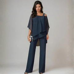 Ensemble femme bleu marine, top voilé superposé et pantalon jambe droite
