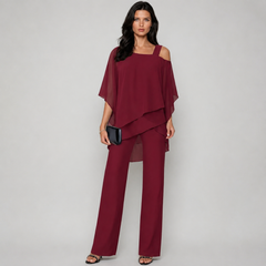 Ensemble Mariella rouge bordeaux, top voilé drapé et pantalon large
