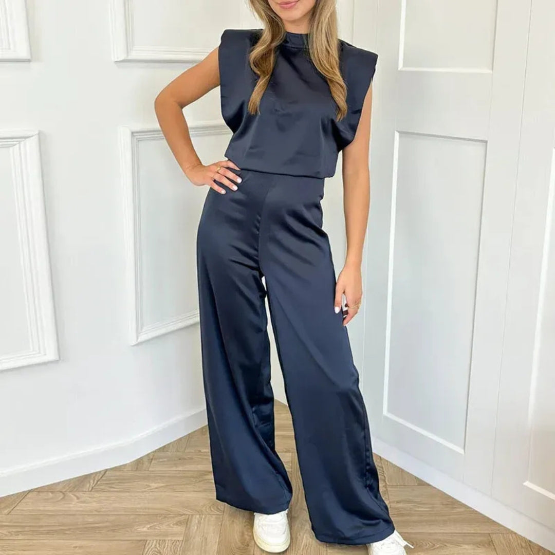 Ensemble bleu marine femme, pantalon large et top sans manches, look raffiné