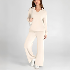 Ensemble loungewear femme beige, vue de face complète