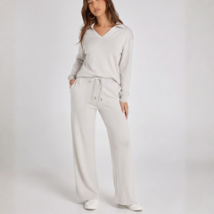 Ensemble loungewear femme gris clair, vue de face