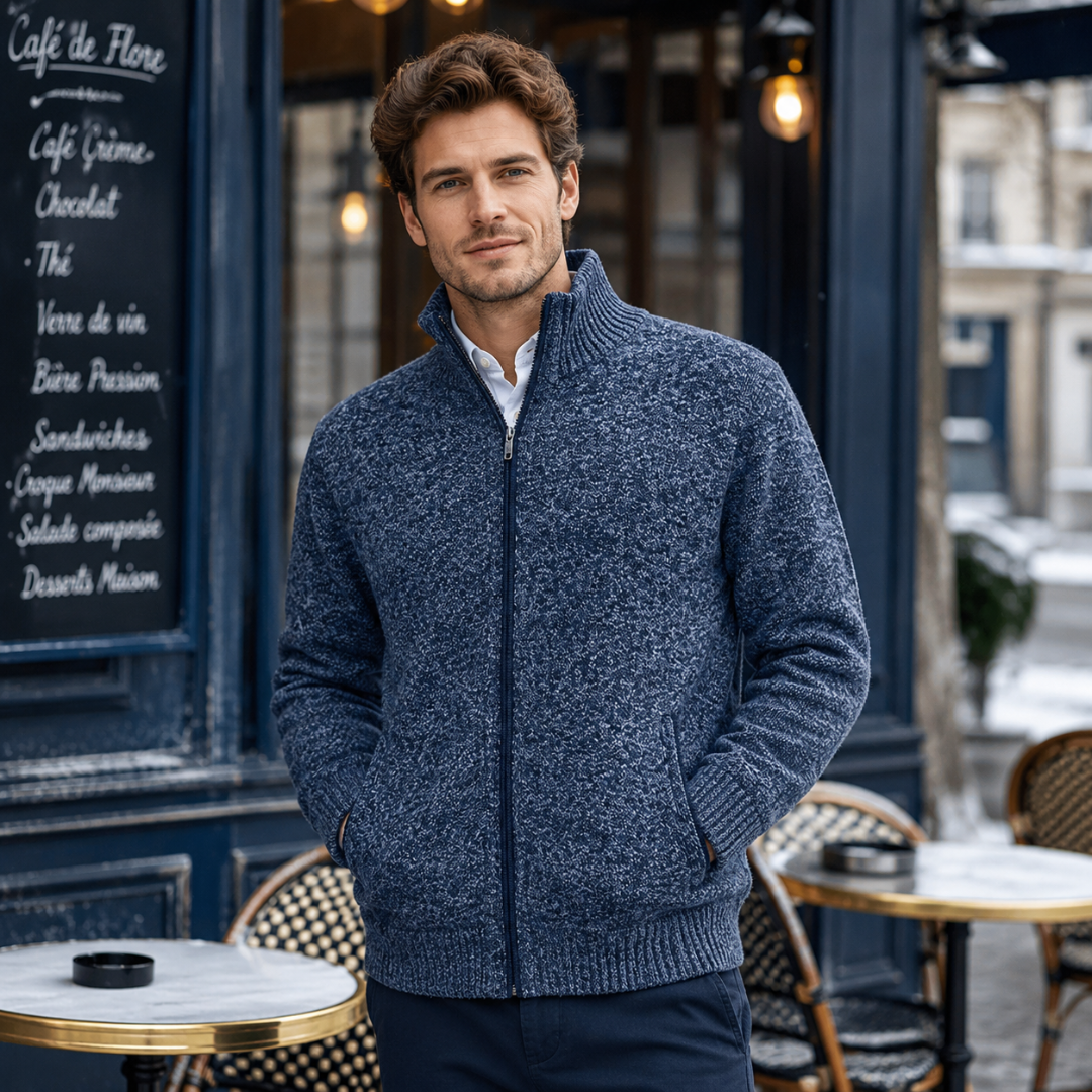 Gilet homme bleu chiné zippé, col montant côtelé et poches devant, ambiance café