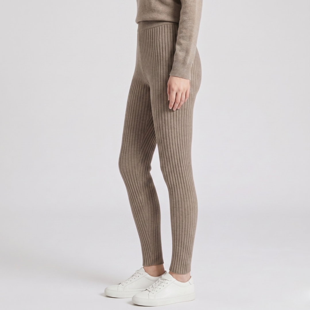 Legging femme côtelé beige vue de côté, longueur cheville