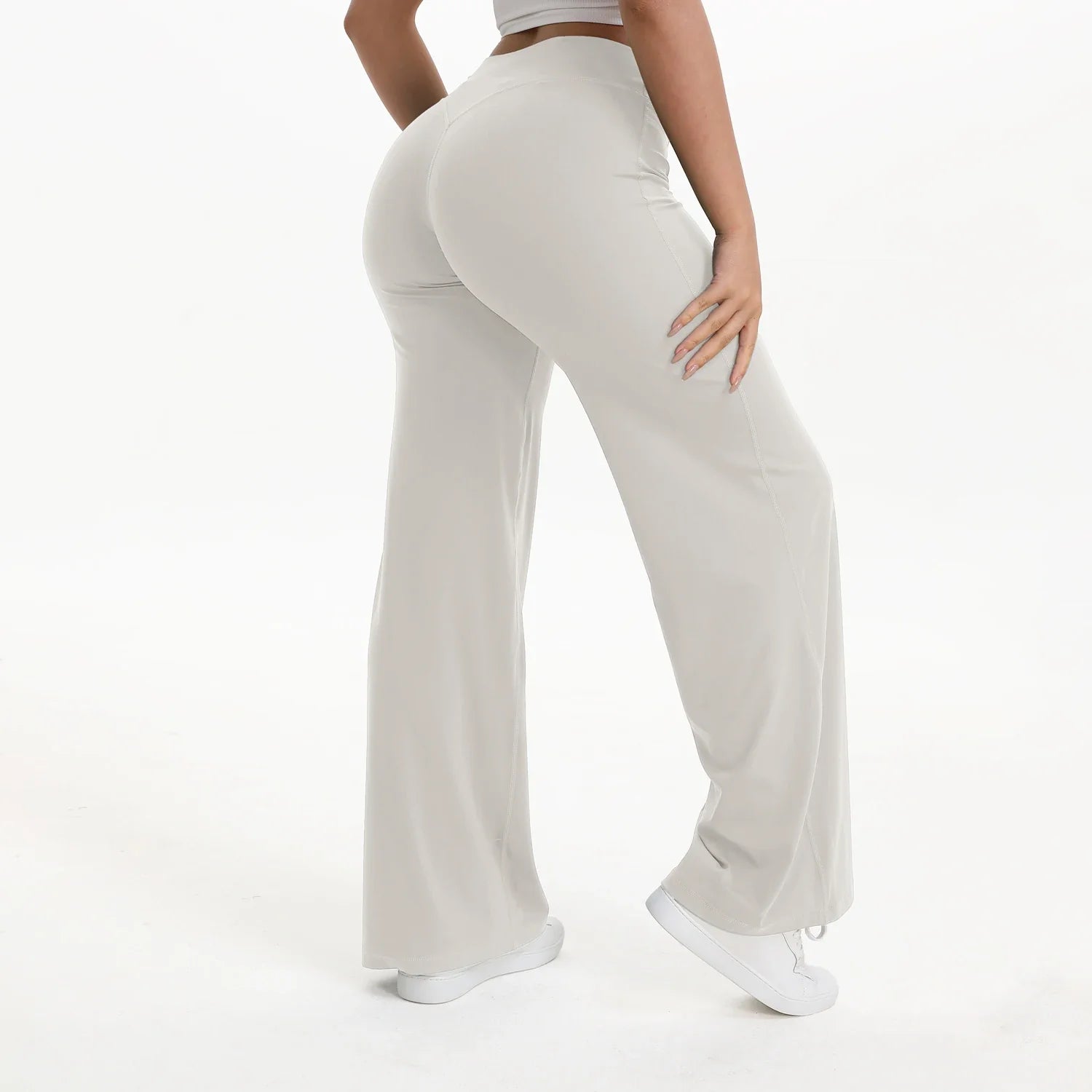 Legging flare gris clair taille haute, silhouette entière
