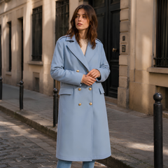 Manteau femme bleu long à revers crantés et double rangée de boutons