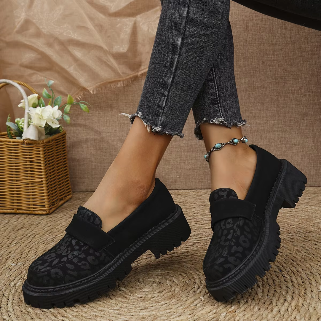 Mocassins femme noirs à imprimé léopard ton sur ton, semelle plateforme crantée