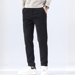 Pantalon homme slim côtelé coloris noir, vue de face