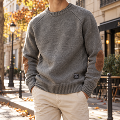 Pull homme gris chiné à col rond et coudières effet daim marron