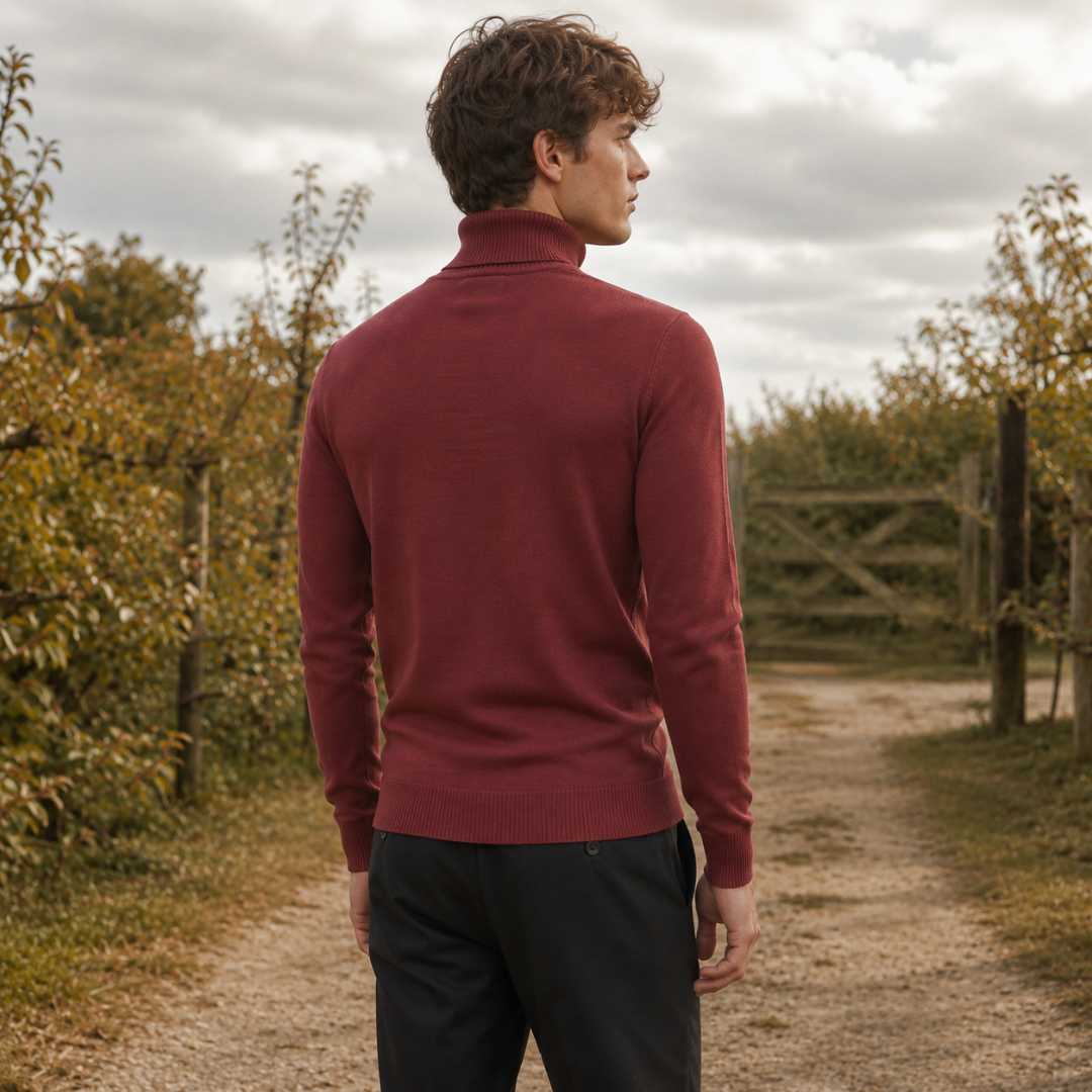 Dos du pull homme rouge en maille unie avec bas côtelé