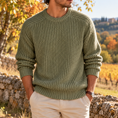 Pull homme vert en grosse maille côtelée avec col rond bordé de côtes