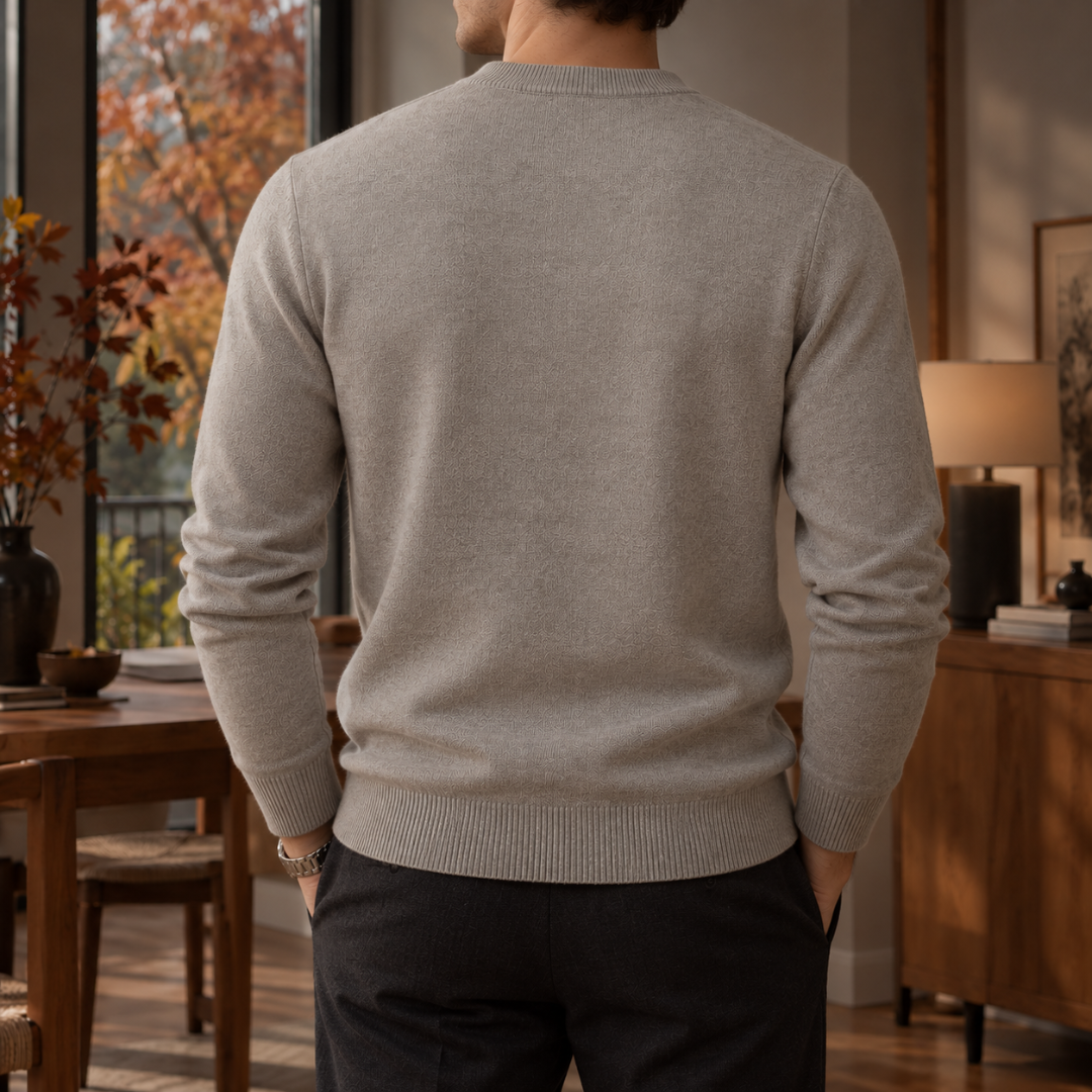 Dos uni d'un pull homme camel, maille souple et bas côtelé