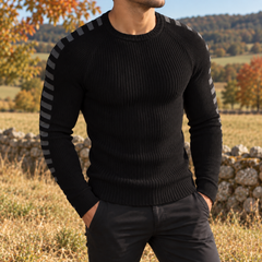Pull homme noir côtelé avec bandes grises contrastées sur les manches raglan