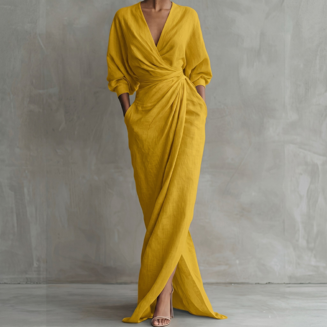 Robe longue cache-cœur drapée en tissu fluide jaune moutarde