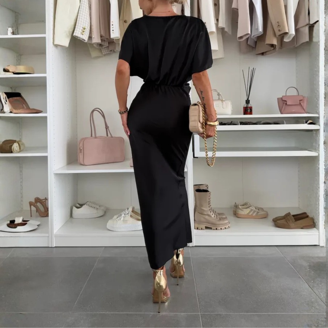 Robe midi noire satinée Stella, vue rapprochée haut du corps