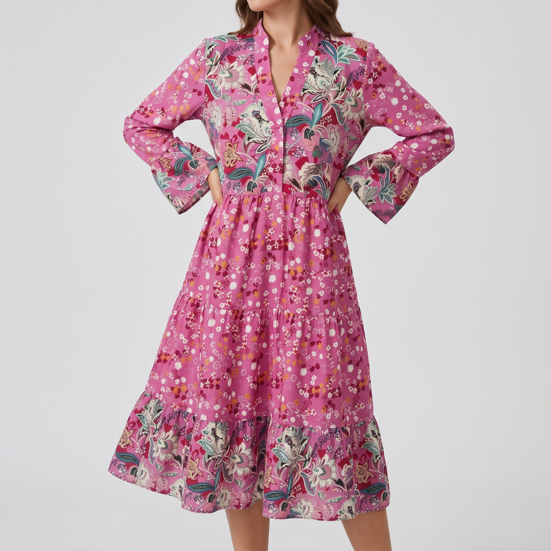 Robe midi florale rose col en V manches longues évasées vue de face