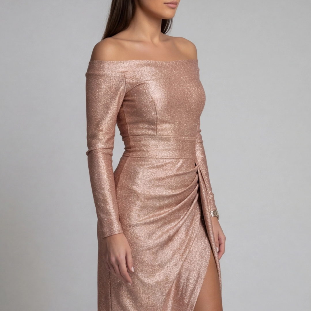 Robe Ariane champagne scintillante vue de face mi-rapprochée