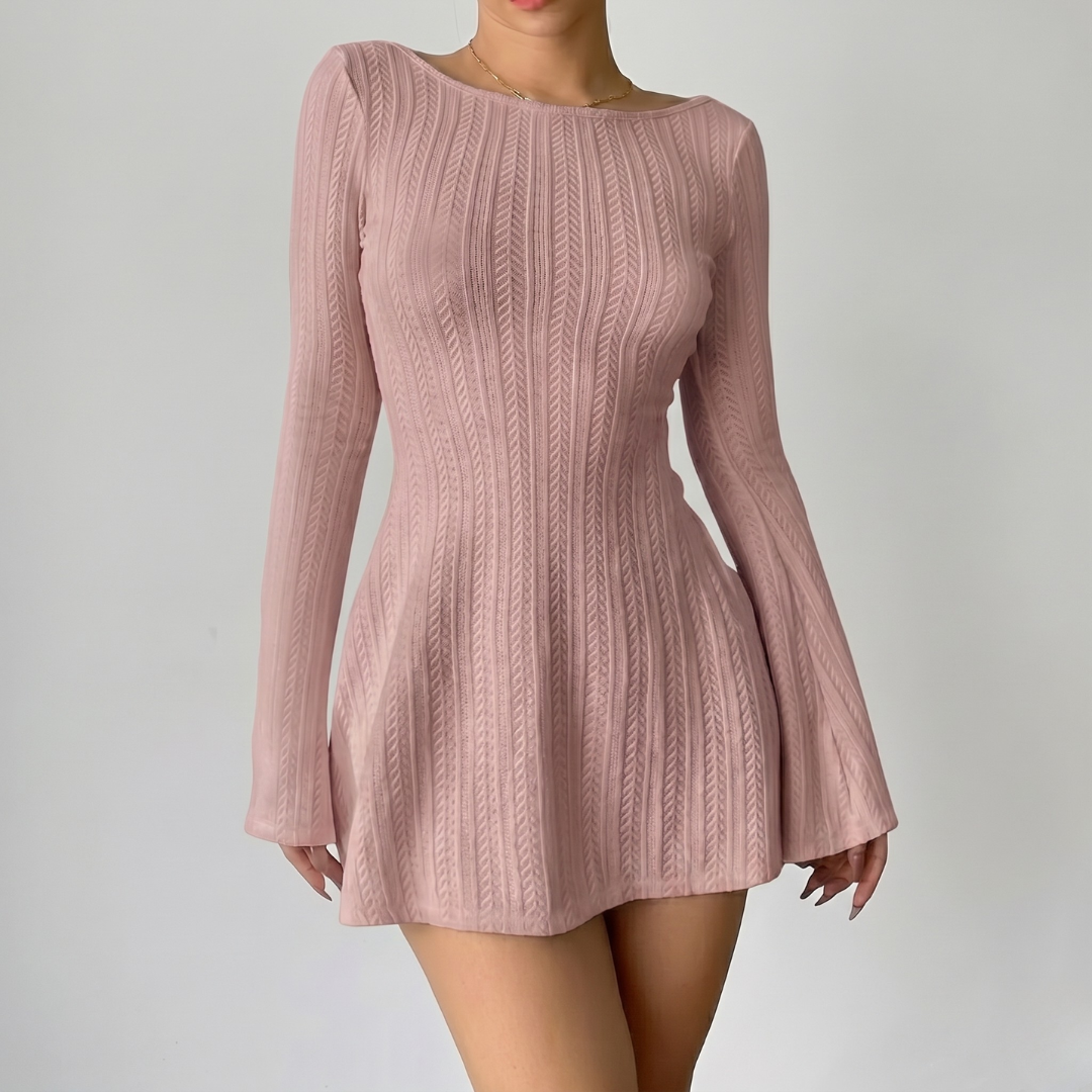 Robe mini maille torsadée rose col bateau vue de face