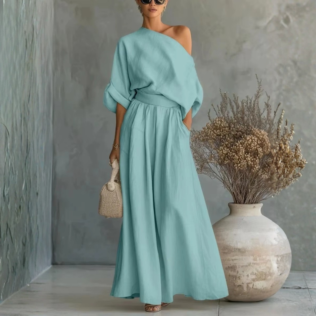 Set deux pièces bleu clair épaule dénudée pantalon large fluide