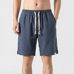 Short homme bleu marine coupe droite vue de face