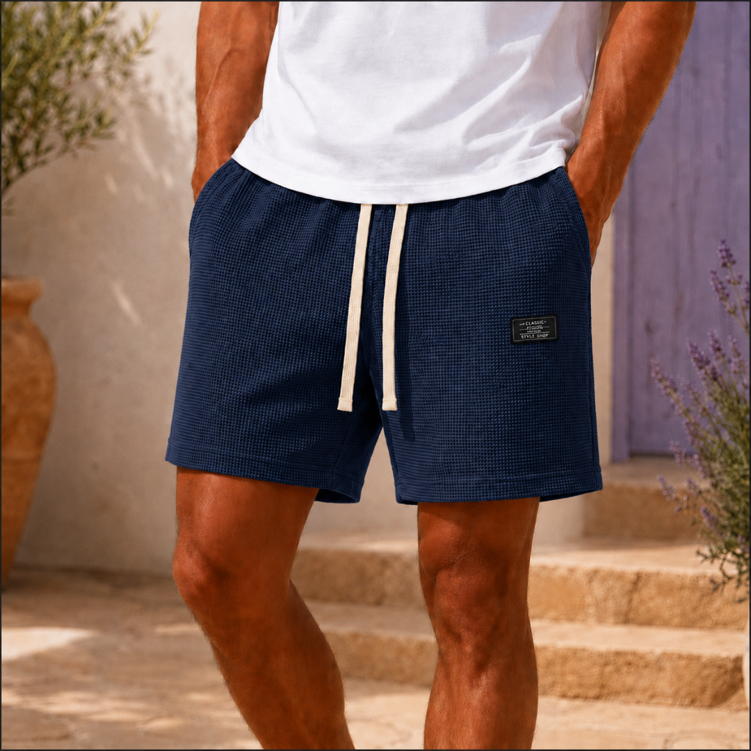 Short homme gaufré bleu marine avec cordon écru et taille élastique