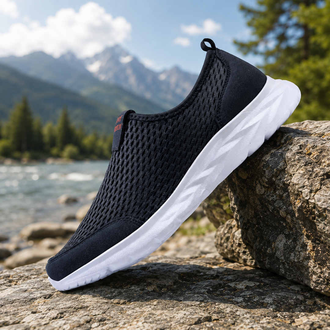 Sneakers bleues sans lacets en mesh ajouré, vue de profil