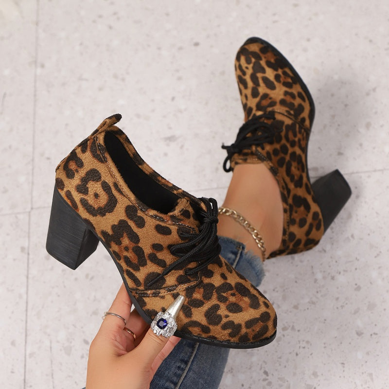 Élise | Richelieus à Lacets et Talon Stable