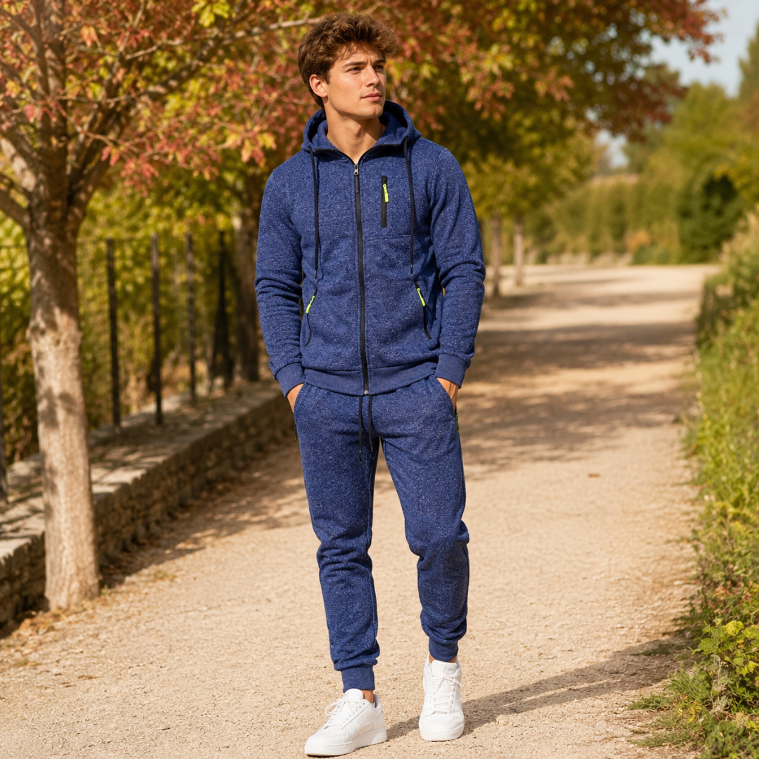 Ensemble homme bleu à capuche, poche poitrine zippée et tirettes jaune fluo