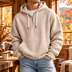 Sweat à capuche homme beige à texture gaufrée avec demi-zip et poche kangourou