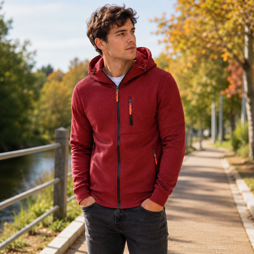 Sweat à capuche homme rouge zippé avec poche poitrine et tirettes orange
