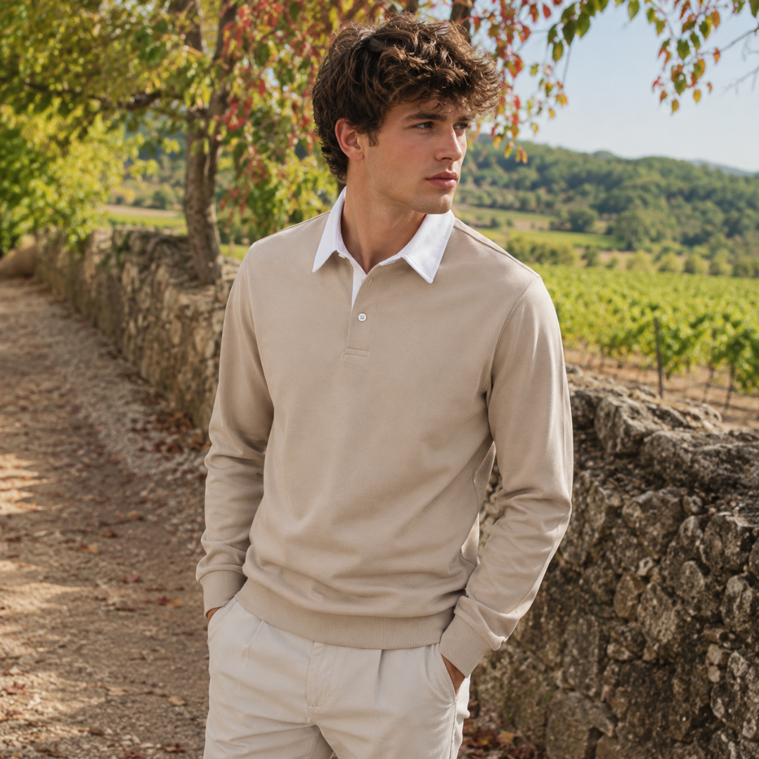 Sweat polo homme beige avec col blanc contrastant et manches longues