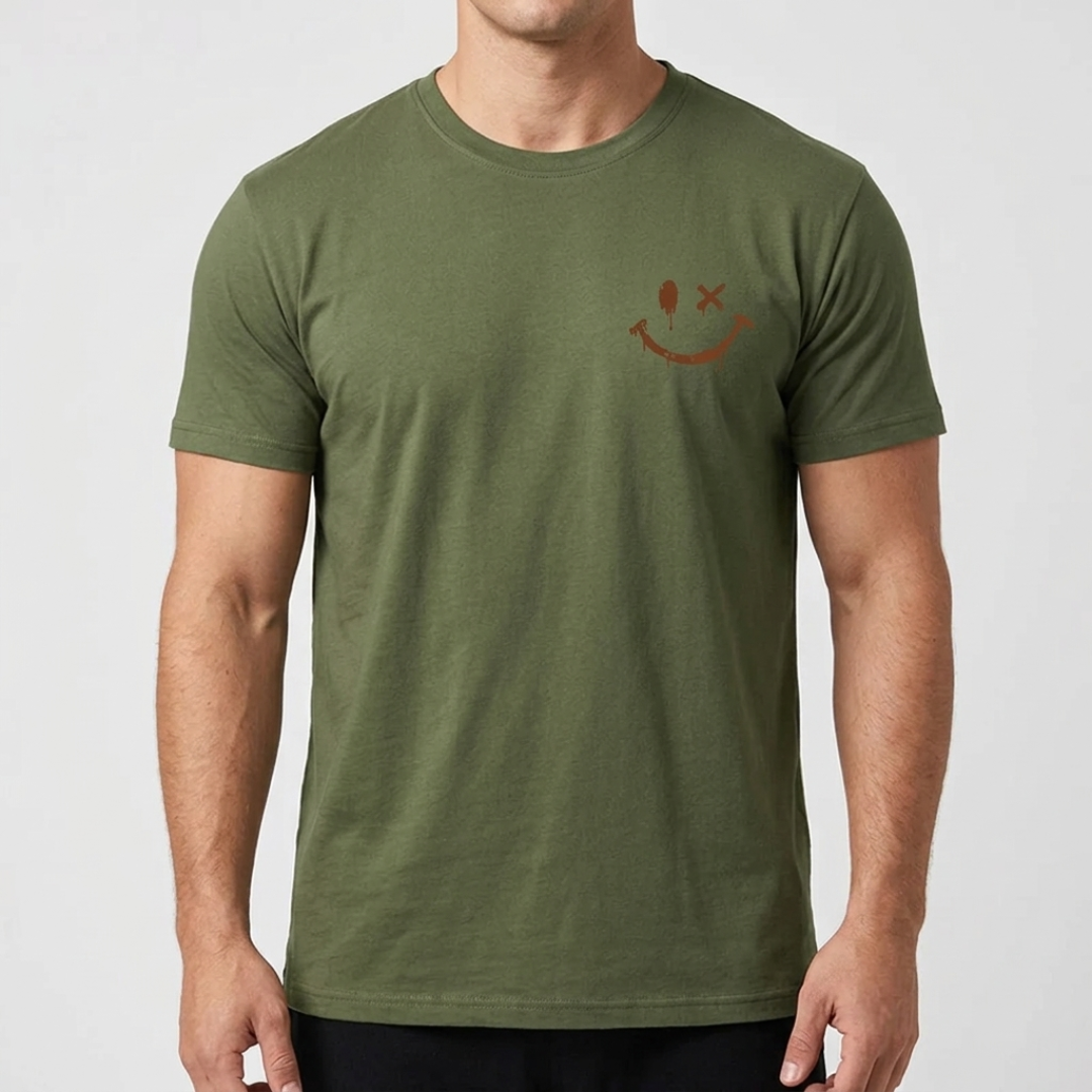T-shirt homme vert avec imprimé smiley sur la poitrine, vue de face