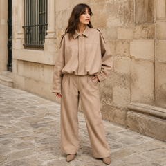 Veste bomber beige oversize à col chemise et fermeture zippée dissimulée