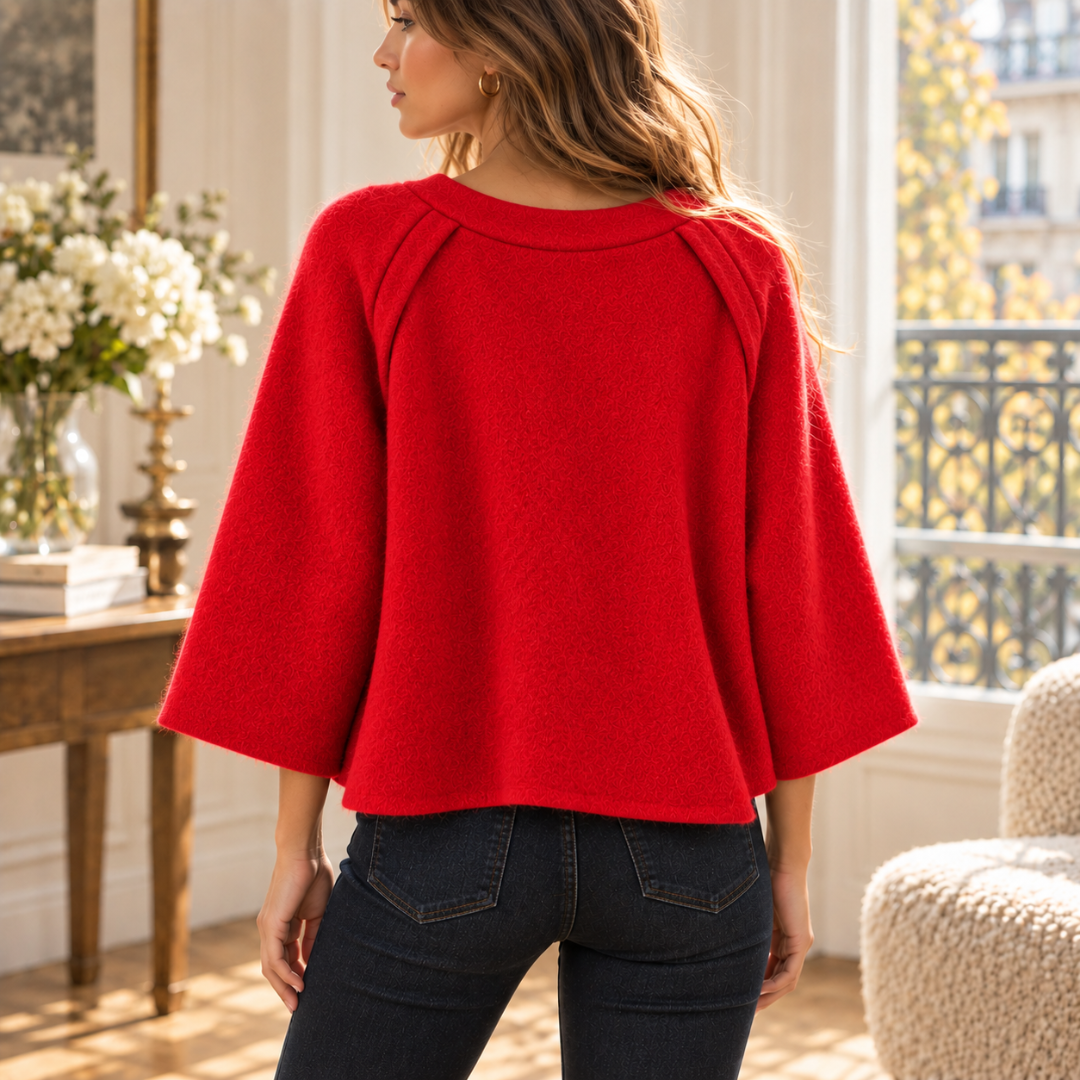 Dos de la veste femme courte rouge, coutures raglan et manches évasées