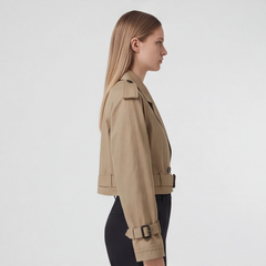 Détail encolure et col du trench court khaki